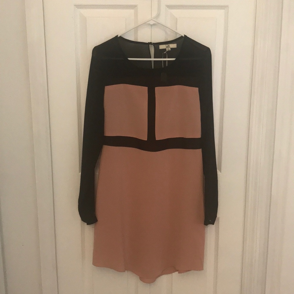 NWT Ya Los Angeles Black and Pink Dress